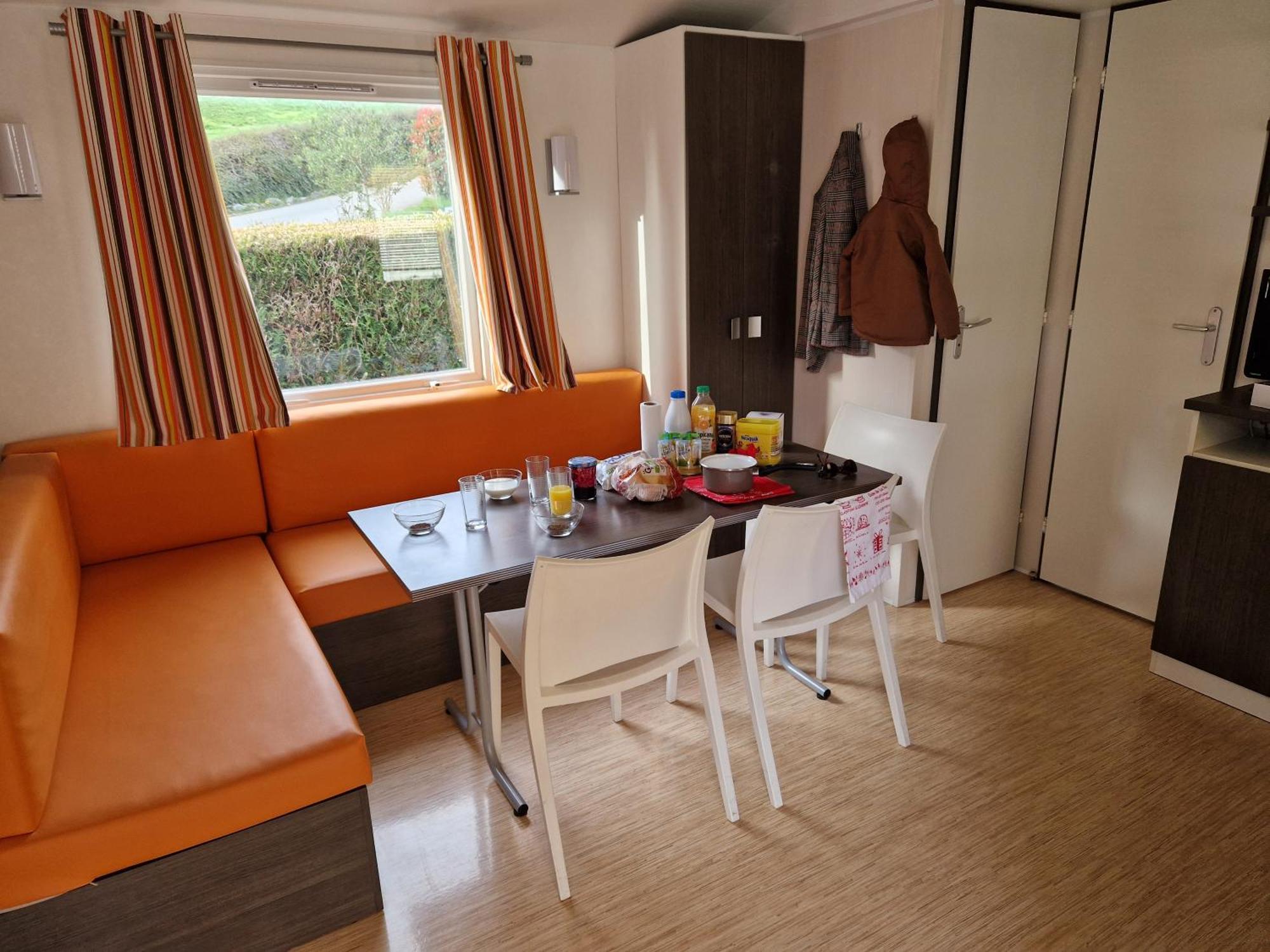 Camping Paradis Marmotel Saint-Geniez-dʼOlt Eksteriør billede