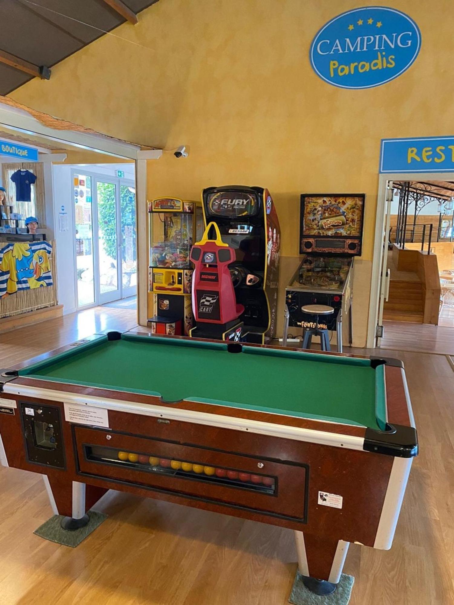 Camping Paradis Marmotel Saint-Geniez-dʼOlt Eksteriør billede