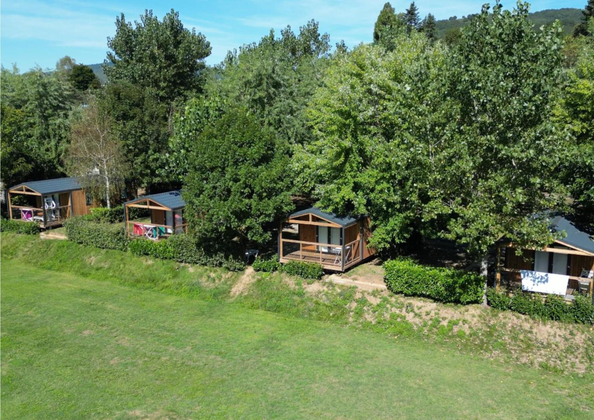 Camping Paradis Marmotel Saint-Geniez-dʼOlt Eksteriør billede