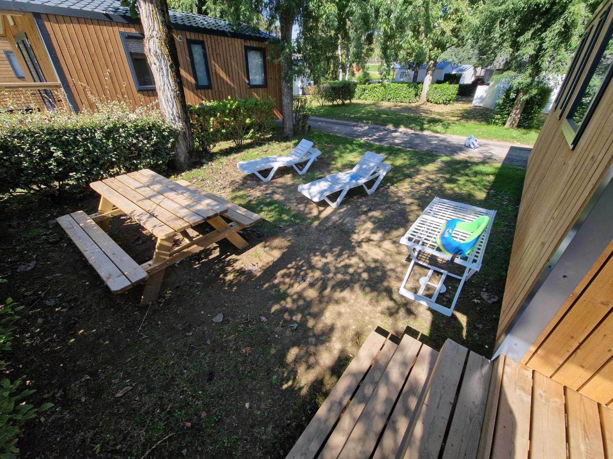 Camping Paradis Marmotel Saint-Geniez-dʼOlt Eksteriør billede