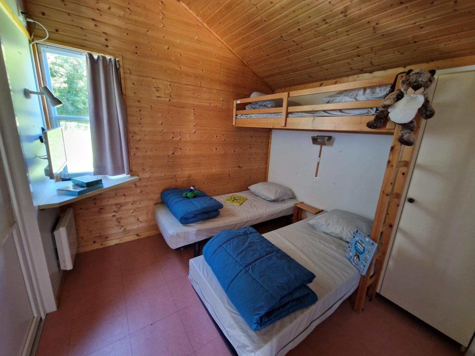 Camping Paradis Marmotel Saint-Geniez-dʼOlt Eksteriør billede